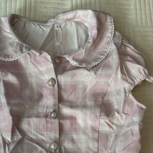 Women’s Pink Plaid Button-Front Top - Picture 3 of 6